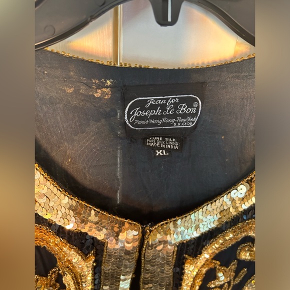 Vintage black and gold sequin jacket - Picture 3 of 8